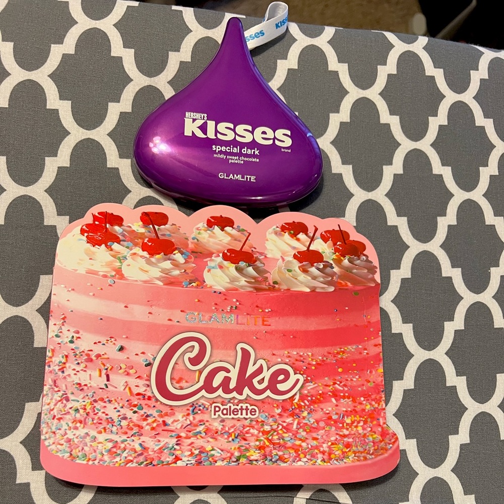 Glamlite eyeshadow palettes